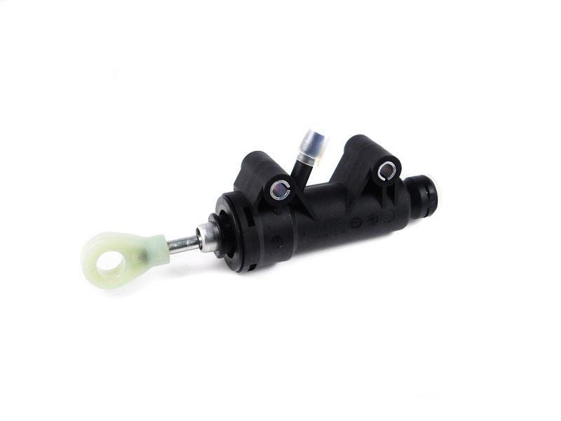 21526773670 BMW Master cylinder, clutch