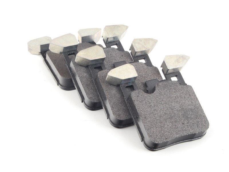 34218099354 BMW Rear brake pad set