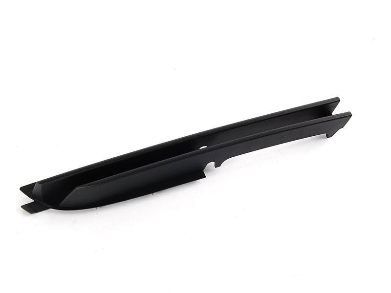 51117032613 BMW Front bumper grill