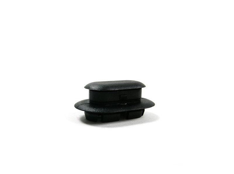 51211975404 BMW Plug