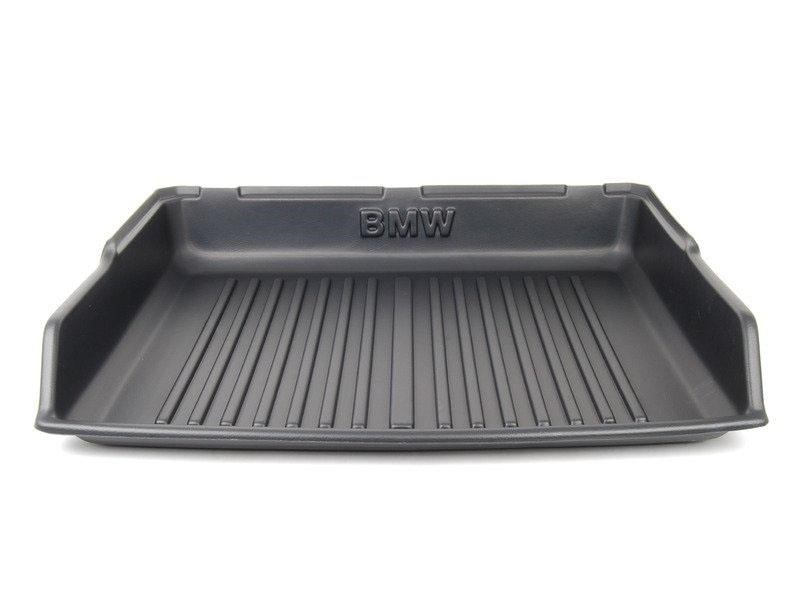 51472158365 BMW Carpet luggage