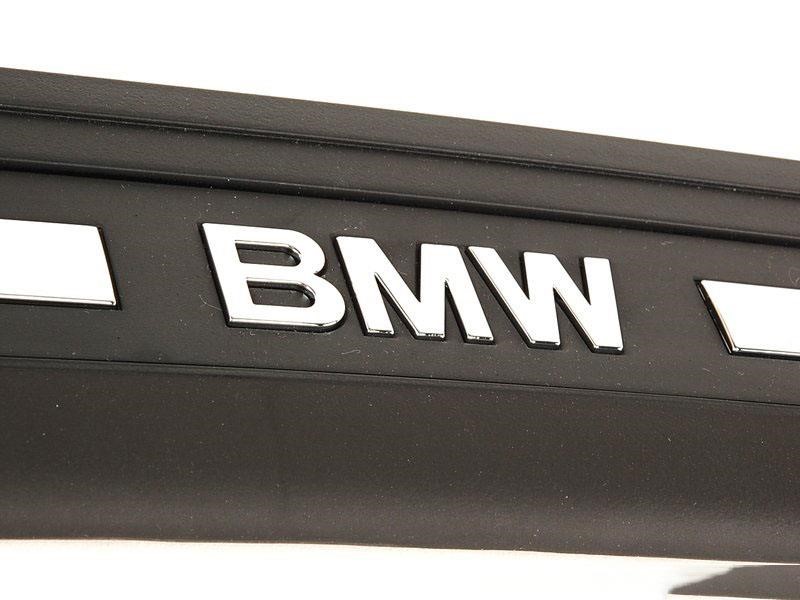 51478178120 BMW Cover