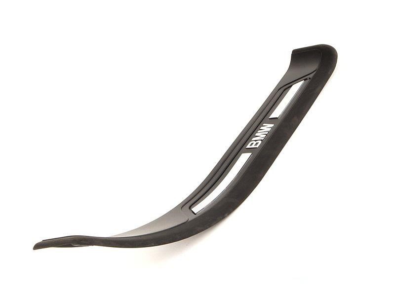 51478178124 BMW Cover