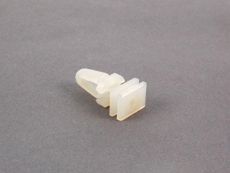 51478234047 BMW Clip