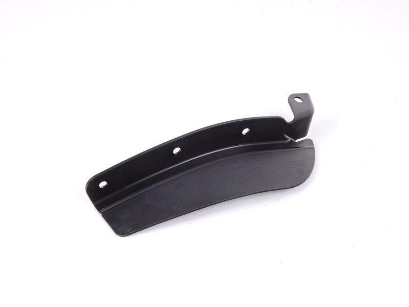 51623416421 BMW Cover