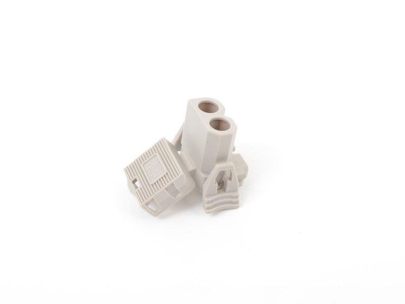 61131378418 BMW Plug Housing H6110D