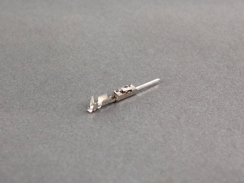 61131393723 BMW Cable connector