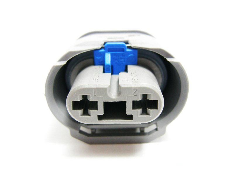 BMW 61 13 8 364 498 electrical connector housing 61138364498