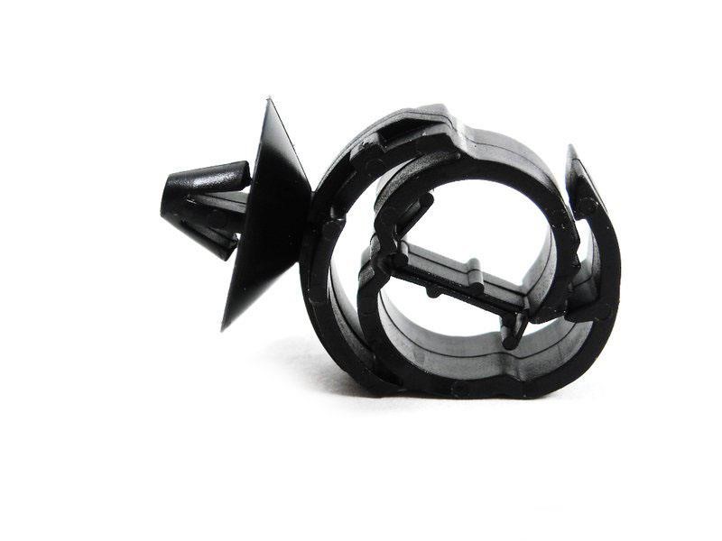 61138380213 BMW Tube/wire clamp