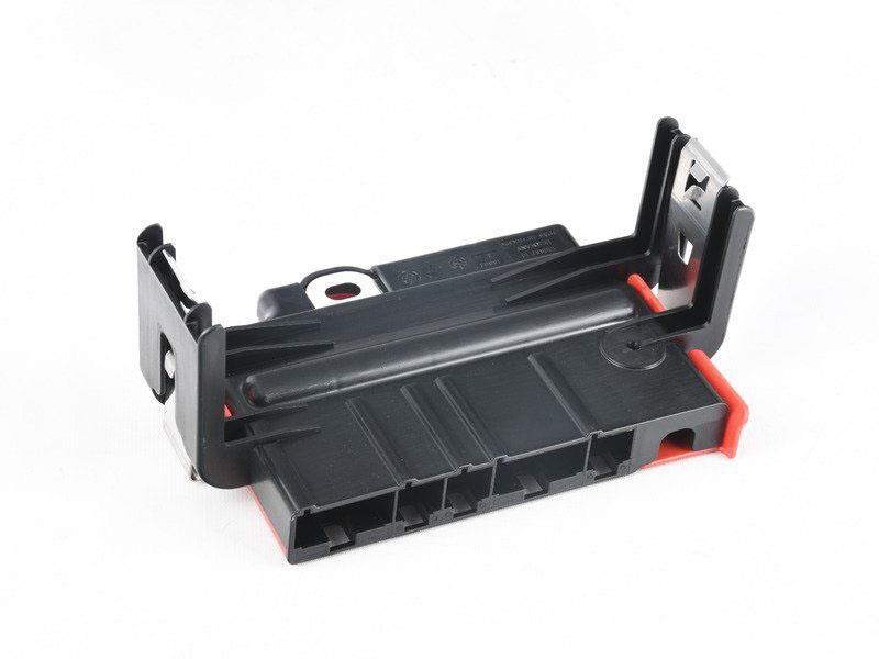 61149222210 BMW Power Distribution Box W Fus 619999LS