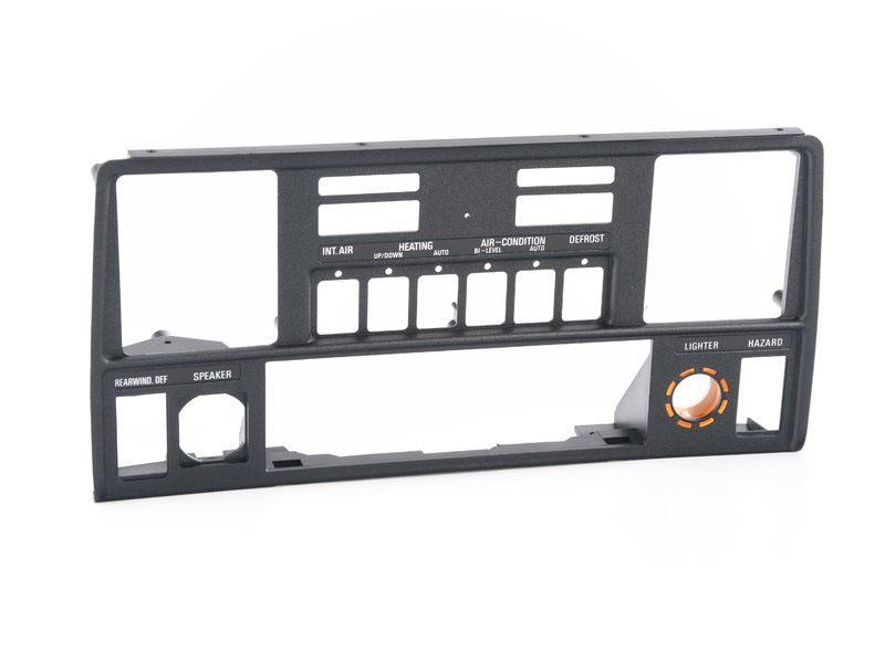 64111368462 BMW Panel H64110