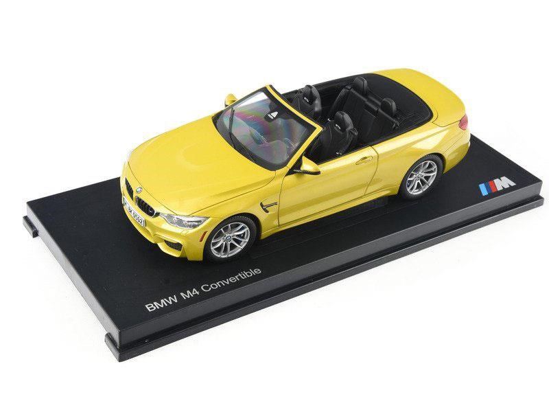 BMW 80 43 2 339 611 Toy Car Model BMW 4-Series M4 Cabriolet (F33) 2014 (1:18) 80432339611