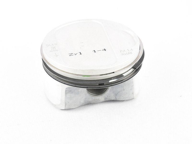 079107066AK VAG Piston
