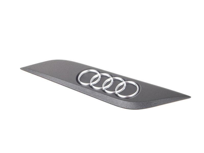 07L133622A VAG Emblem