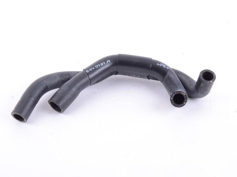 VAG 1K0 121 086 T Refrigerant pipe 1K0121086T