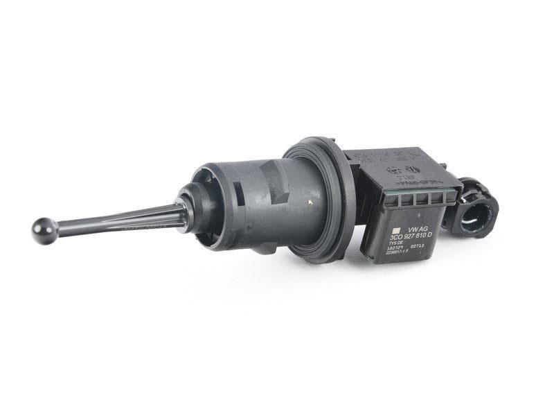 VAG 3C0 721 388 P Master Cylinder 3C0721388P 3C0721388P VAG Master Cylinder