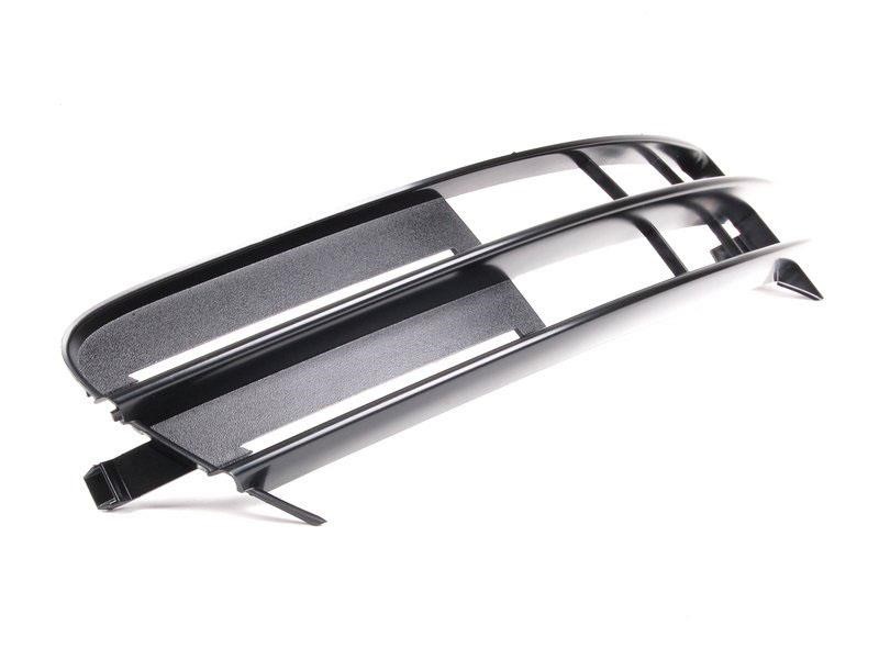 Bumper mesh Audi A6: 4F0807681F01C VAG Grille bumper