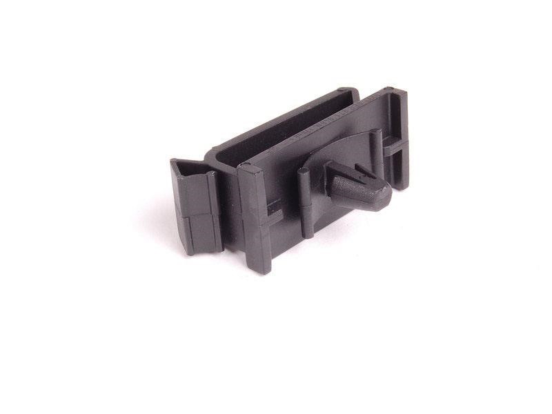8E0971848N VAG Cable fastener
