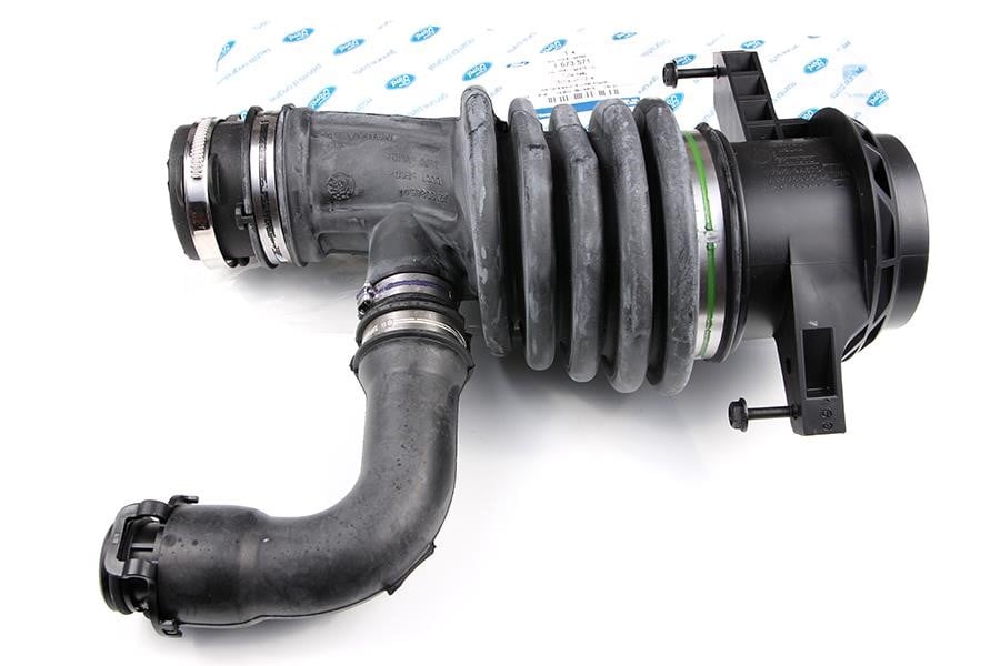 Air filter nozzle, air intake Ford 1 673 571