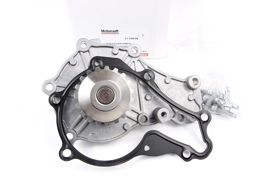 Water pump Ford 1 715 839