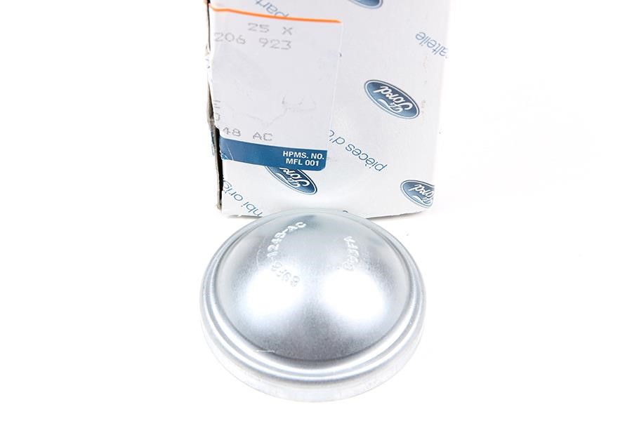 Wheel bearing cap Ford 1 206 923