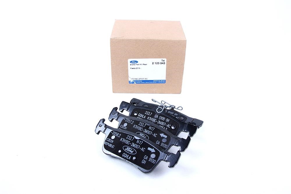 Brake pad set Ford 2 123 543
