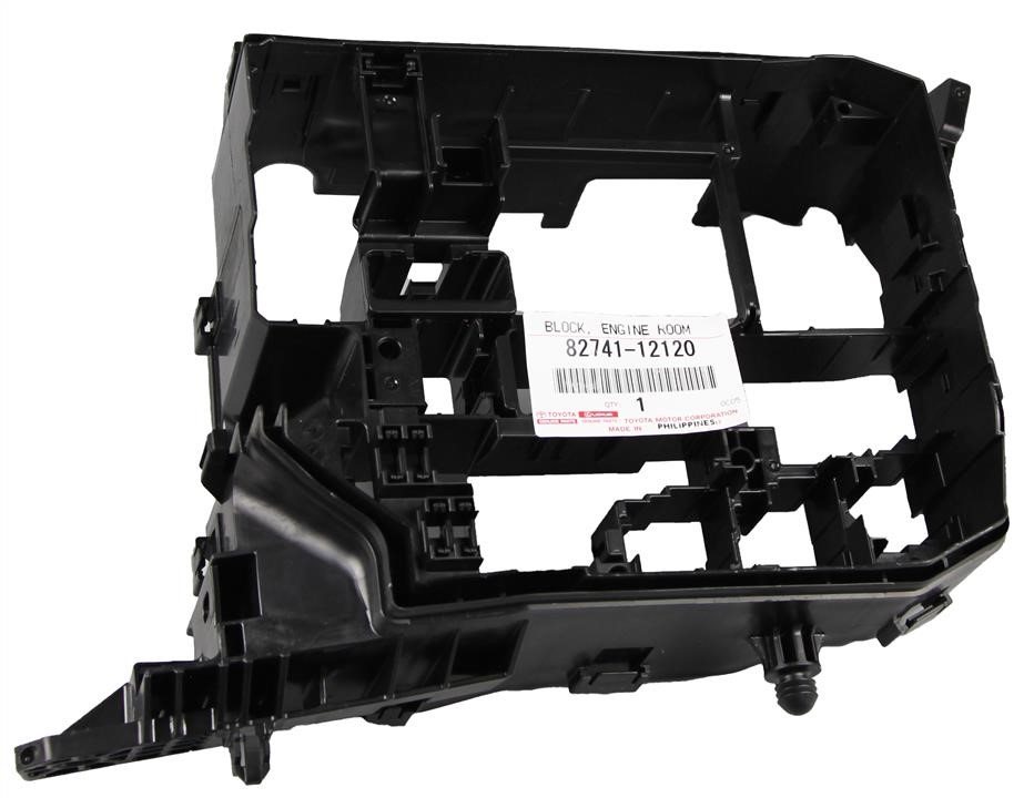 Fuse box Toyota 8274112120