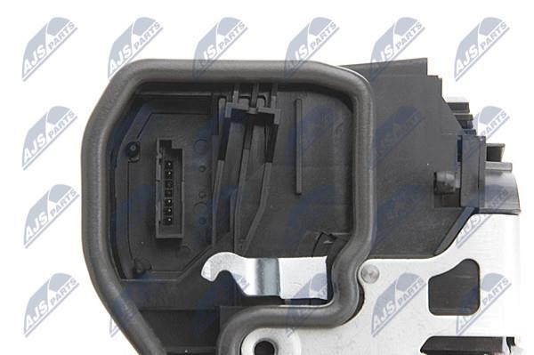 Rear left door lock NTY EZC-BM-017
