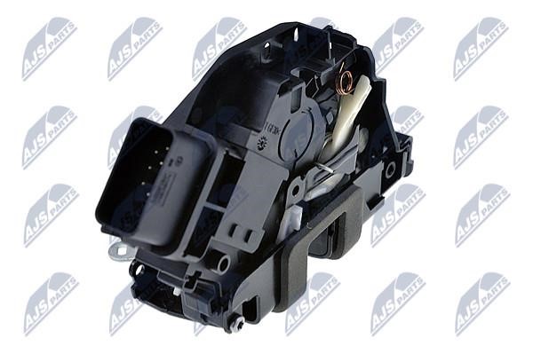 Front right door lock NTY EZC-FR-010