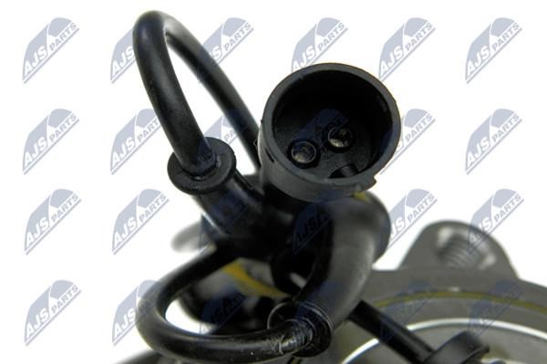 Wheel bearing kit NTY KLP-LR-008