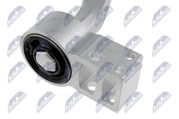 NTY Front right lower control arm – price 332 PLN