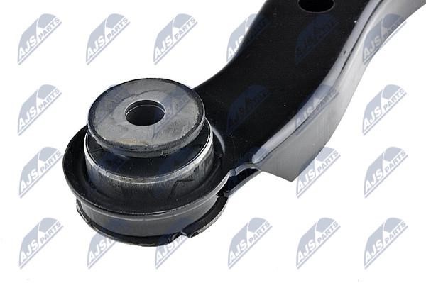 Suspension arm front right NTY ZWD-CH-013