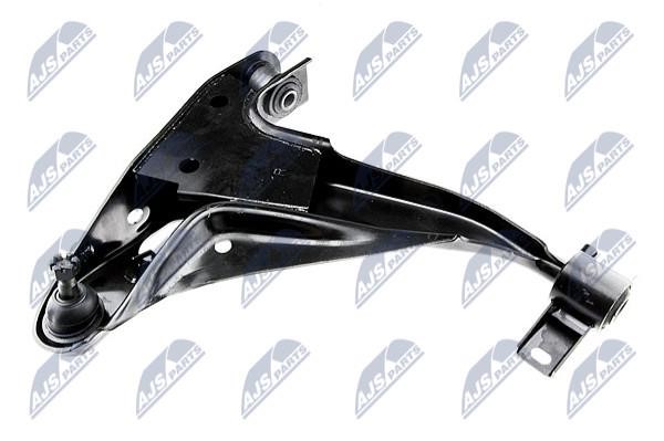 Suspension arm front lower right NTY ZWD-CH-027