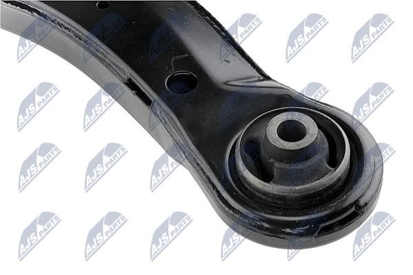 NTY Front right lower control arm – price 101 PLN