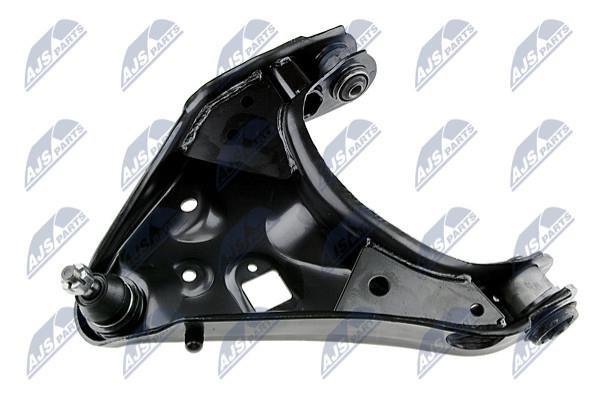 Front right lower control arm NTY ZWD-CH-067