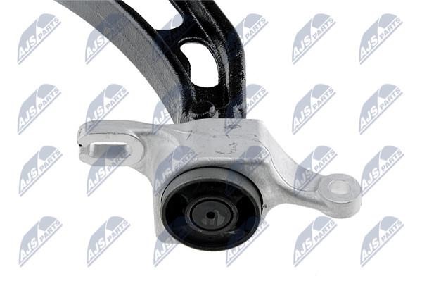 Front right lower control arm NTY ZWD-CH-071