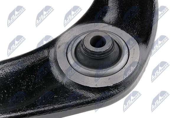 Suspension arm front right NTY ZWD-CT-027