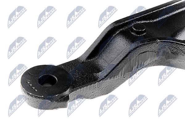 Suspension arm front right NTY ZWD-CT-031