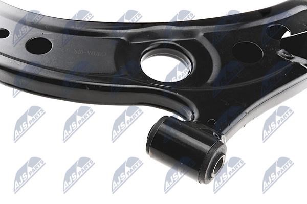 Suspension arm front lower left NTY ZWD-DA-020