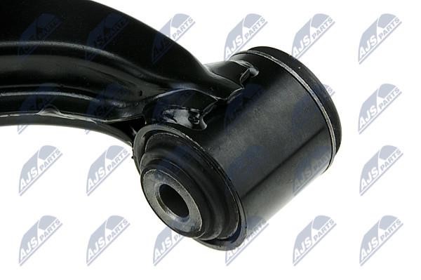 Front left lower control arm NTY ZWD-DW-010