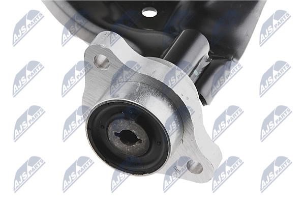 Front right lower control arm NTY ZWD-ME-048
