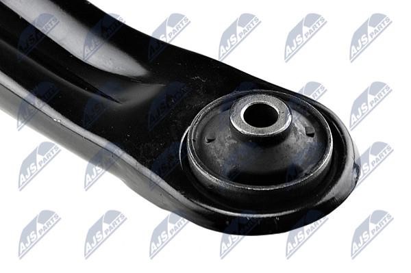 Suspension arm front lower right NTY ZWD-MS-133