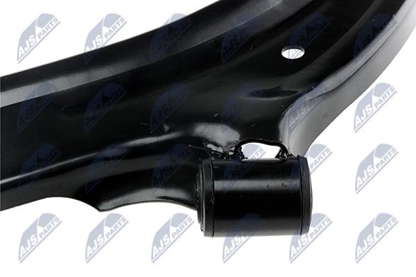 Suspension arm, front left NTY ZWD-NS-078