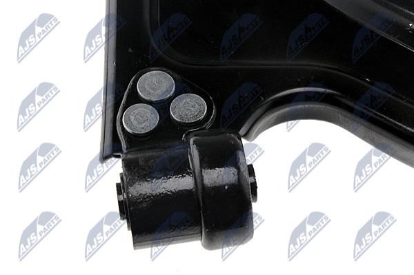 NTY Suspension arm front right – price 130 PLN