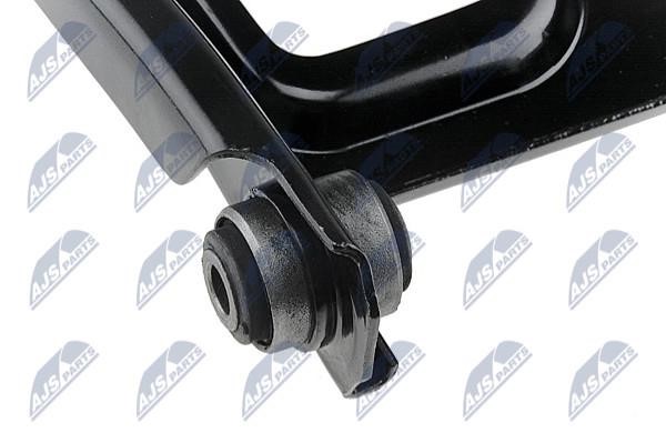 Suspension arm front right NTY ZWD-RE-019