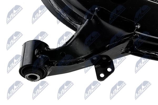 Suspension arm front lower right NTY ZWD-SB-001