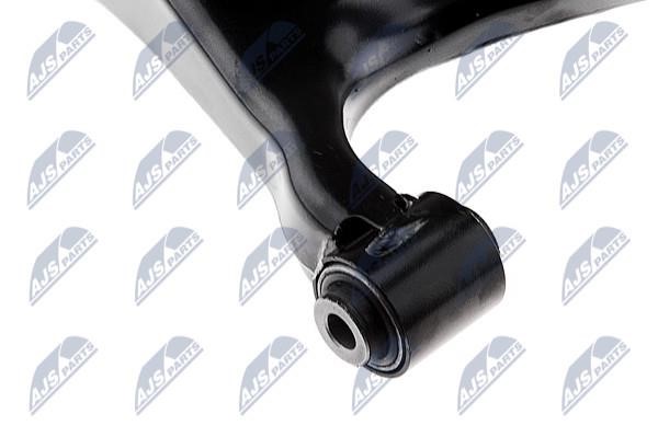 Suspension arm front right NTY ZWD-SB-012