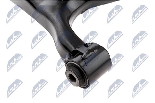 NTY Front right lower control arm – price 132 PLN