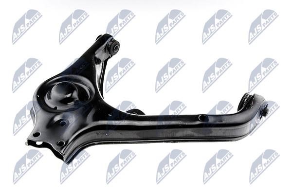 Suspension arm front lower right NTY ZWD-SU-002