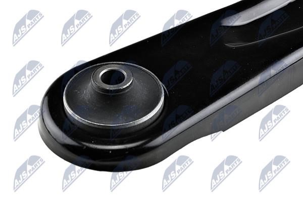 Front left lower control arm NTY ZWD-SU-028